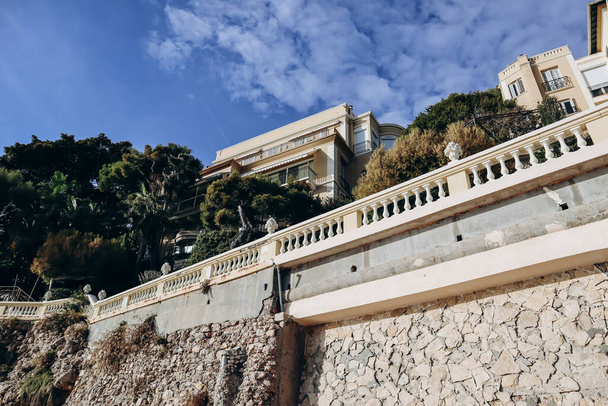Cap d'Ail, Francia - 18 novembre 2023: Splendida villa di Nika Belotserkovskaya a Cap d'Ail, situata a pochi chilometri da Monaco - Foto, immagini