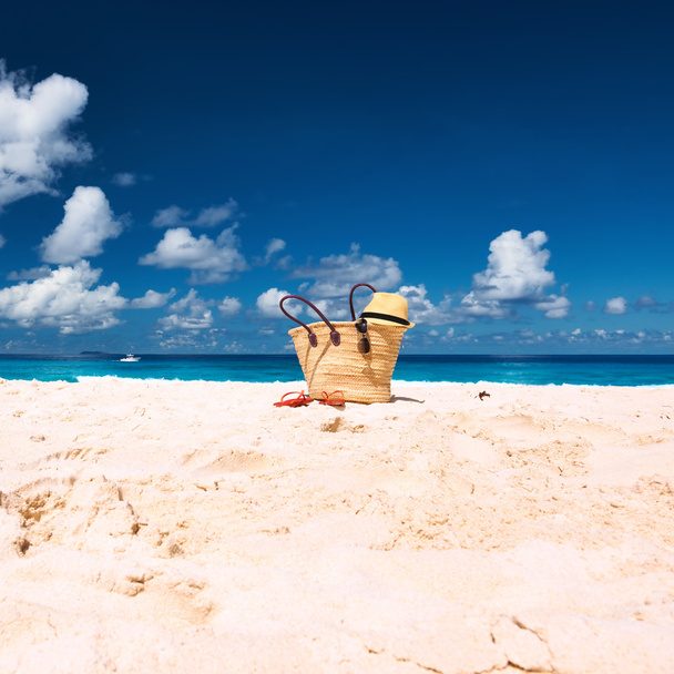 Pláž s taškou na Seychelách - Fotografie, Obrázek