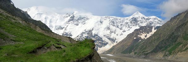 Bezenghi mountains at Caucasus - Photo, image