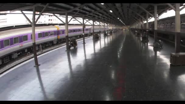 Dworca kolejowego Hua Lamphong Bangkok - Materiał filmowy, wideo