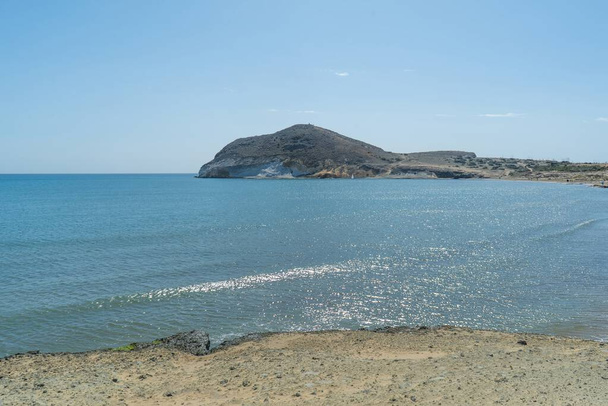 Pieni kaupunki rannalla Almeria Espanja, rentouttava paikka viettää lomaa - Valokuva, kuva