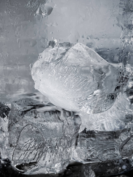 sfondo icecubes, texture icecubes, carta da parati icecubes, ghiaccio aiuta a sentirsi rinfrescato e acqua fresca dai icecubes aiuta l'acqua rinfrescare la vita e sentirsi good.ice bevande per il business di ristoro - Foto, immagini