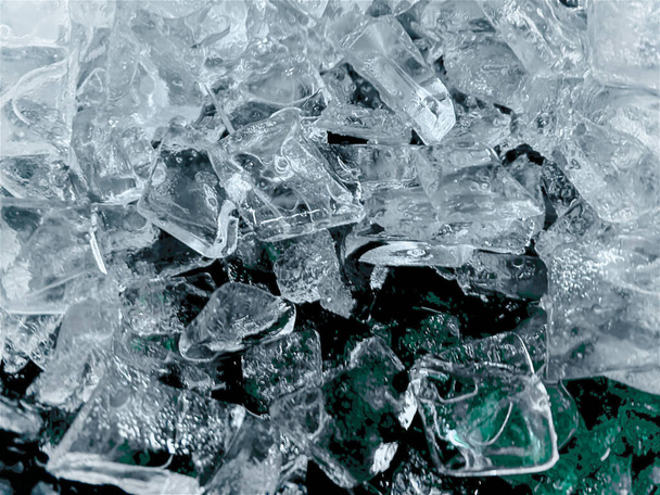 fondo icecubes, textura icecubes, papel tapiz icecubes, hielo ayuda a sentir agua fresca y fresca de los icecubes ayuda a que el agua refresque su vida y se sienta bien.bebidas de hielo para el negocio de refrescos - Foto, Imagen