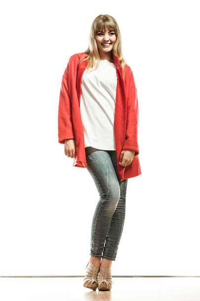 Full length fashion woman in red coat. - Foto, imagen
