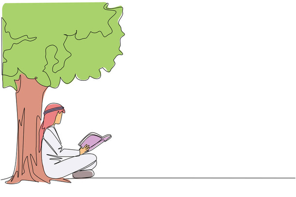 Безперервний малюнок однієї лінії арабського чоловіка, який сидить читати книгу під тінистим деревом. Продовжуючи другий том книжки-фантастики. Насолоджуйтесь читанням. Книжковий фестиваль. Одинарна лінія проектування Векторні ілюстрації - Вектор, зображення