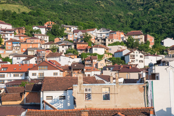 Vista de la azotea de la ciudad de Prizren en Kosovo - Foto, Imagen