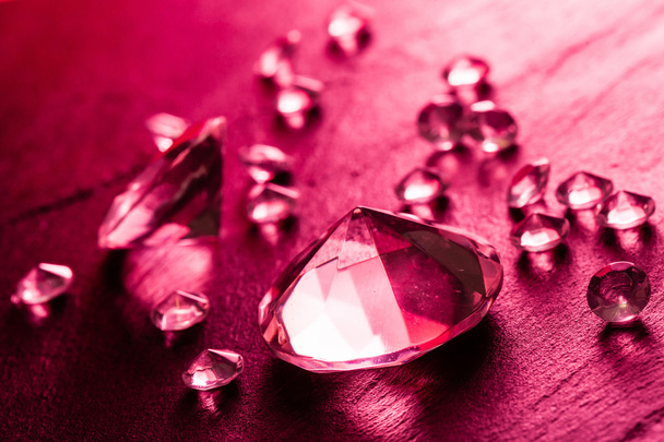 Different diamonds with red light - Foto, immagini