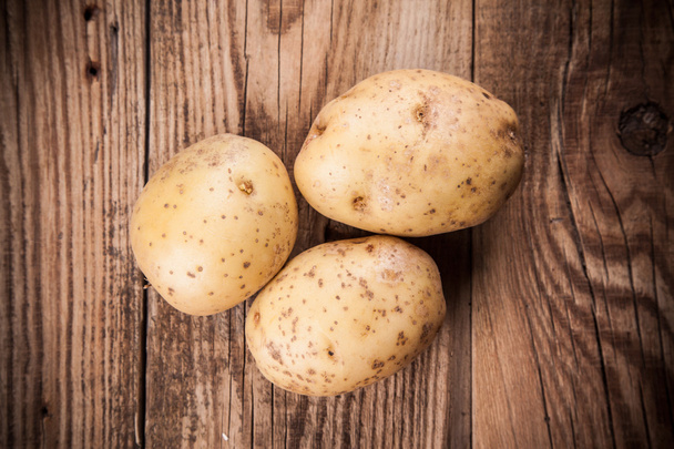 Close-up of Fresh Potatoes - 写真・画像