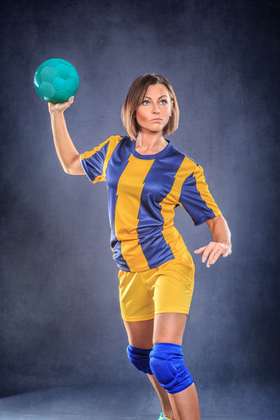 Handball spielen - Foto, Bild