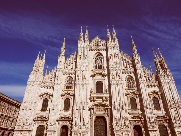 Retro näyttää Milanon katedraali
 - Valokuva, kuva