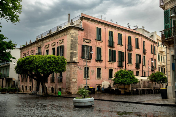  Messine est une ville italienne de la région Sicile. La troisième plus grande ville de l'île de Sicile. Italie 05.13.2023 - Photo, image
