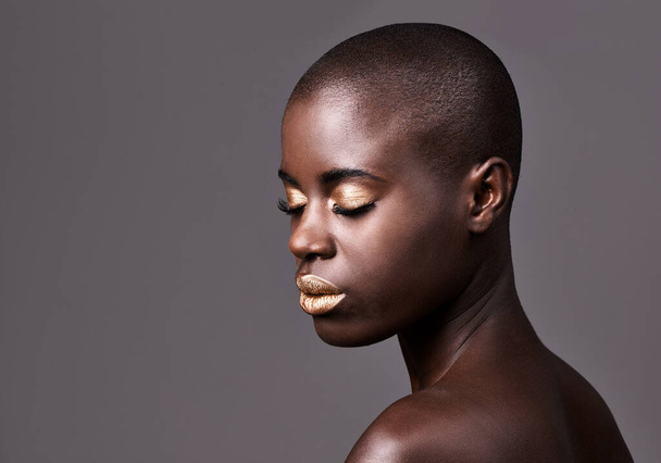 Woman, beauty and portrait for skincare, nails and makeup for face and polish for cosmetic. Black person, model and bald with gloss and lipstick for shine and glow with shimmer in studio on mockup. - Photo, Image