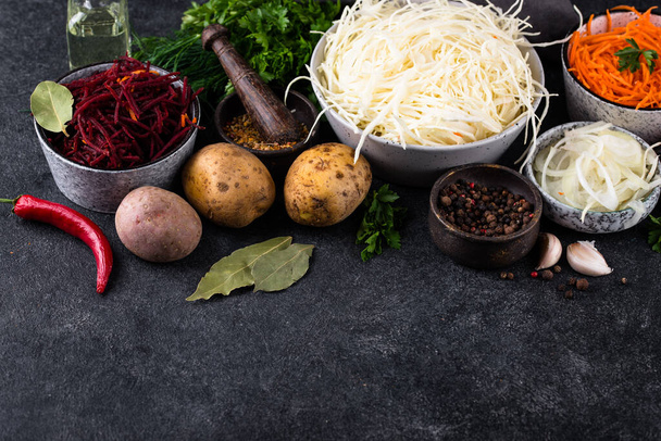 Ingredientes para cozinhar borsch sopa de beterraba. Comida confortável - Foto, Imagem