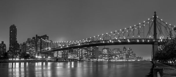 Kraliçe Köprüsü, New York skyline - Fotoğraf, Görsel
