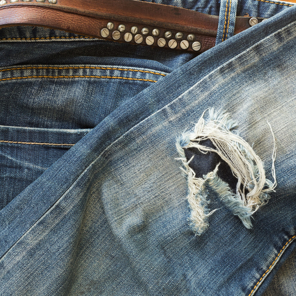 jeans denim bleu vieux déchiré de conception de jeans de mode
 - Photo, image