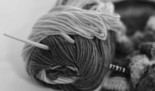 The concept of a hobby of knitting wool - Foto, immagini