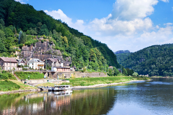 Elbe river valley near Hrensko, Czech - Saxon Switzerland, Czech - Foto, Bild