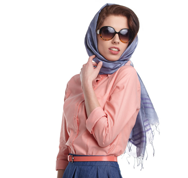 Fashion woman in sunglasses and scarf - Valokuva, kuva