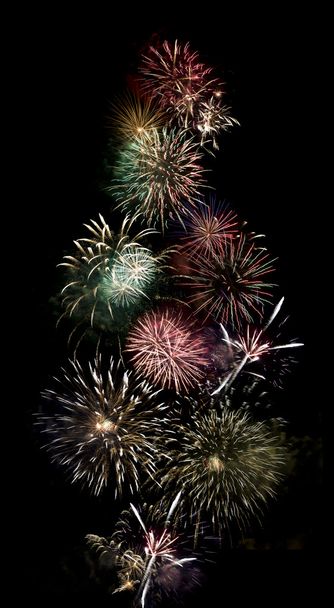 Hermosos fuegos artificiales
 - Foto, imagen