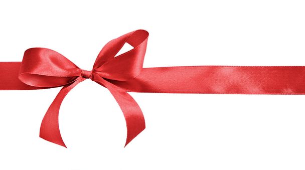 Red satin gift bow - Foto, Bild