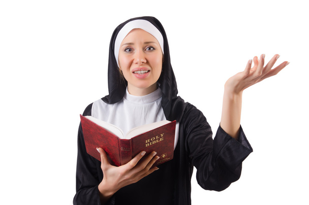 hübsche Nonne mit Bibel isoliert auf weiß - Foto, Bild