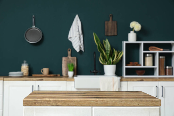 Clean wooden counter in interior of modern kitchen - Fotografie, Obrázek