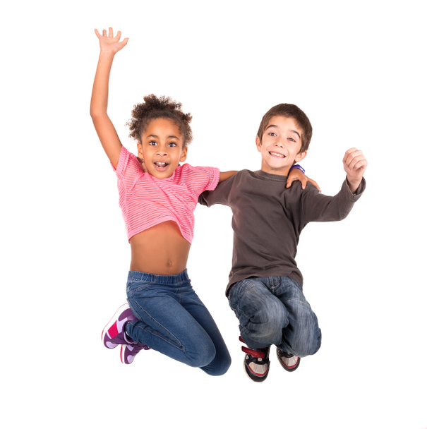 Beyaz üzerine iki atlama çocuk - Fotoğraf, Görsel