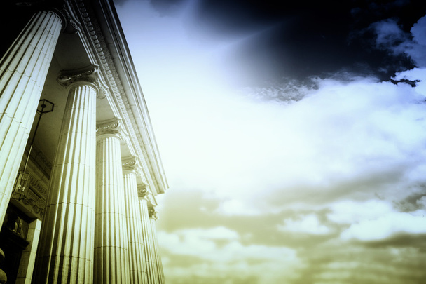 Les piliers grecs
 - Photo, image