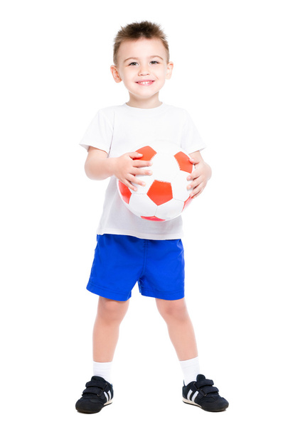 çocuğun futbol topu ile poz - Fotoğraf, Görsel