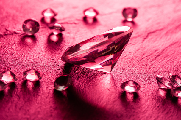 Different diamonds with red light - Foto, Imagem