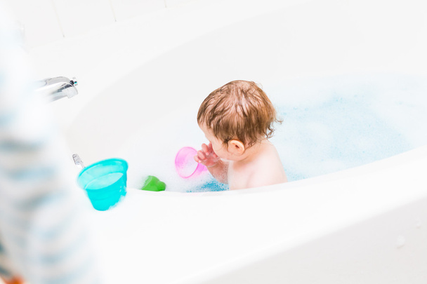 dziecko dziewczynka kąpiel - Zdjęcie, obraz