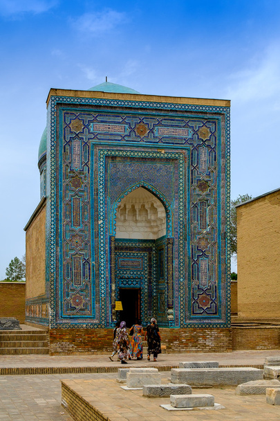 シャー Zinda 記念ウズベキスタンのサマルカンドで複雑なネクロポリス。ユネスコの世界遺産 - 写真・画像