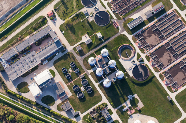 aerial view of sewage treatment plant - Foto, afbeelding