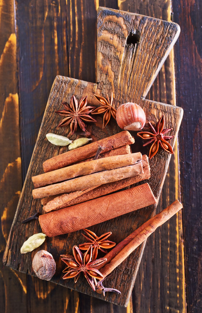 Aroma spices, cinnamon and anise - Foto, afbeelding
