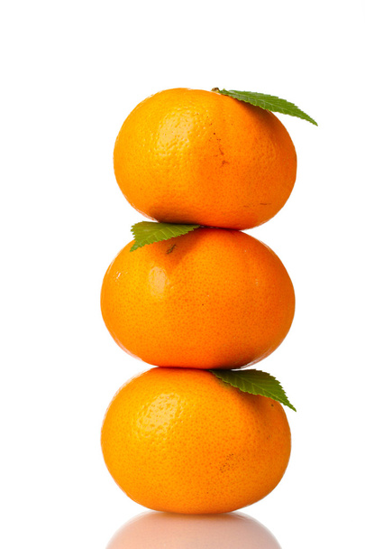 Ripe tasty tangerines isolated on white - Fotoğraf, Görsel