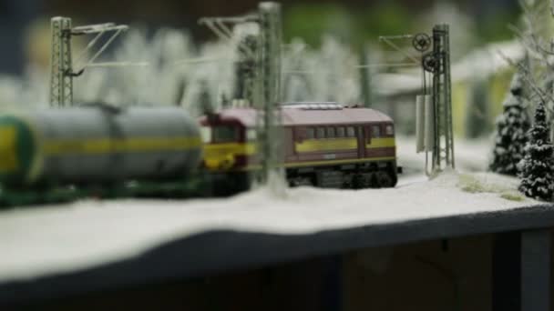 Makro widok zabawki hobby kolejowe - Materiał filmowy, wideo