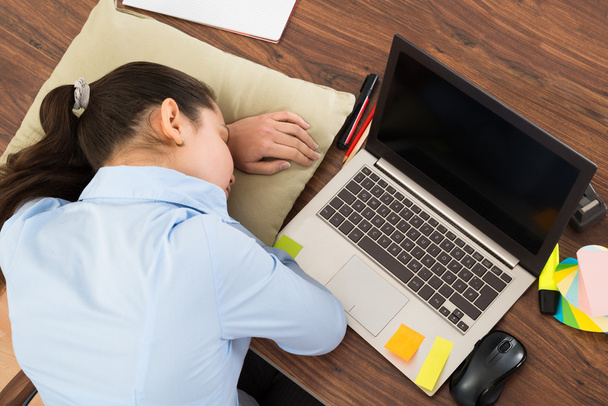 Businesswoman Sleeping At Desk - Photo, image