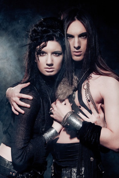 Romantic portrait of young gothic couple - Foto, Imagen