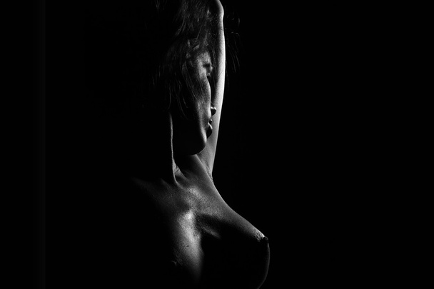 Naked woman black and white - 写真・画像