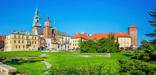 Cour du château royal de Wawel, Cracovie, Pologne
 - Photo, image