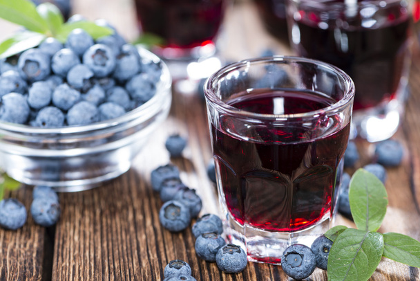 Tasty Blueberry Liqueur - Foto, afbeelding