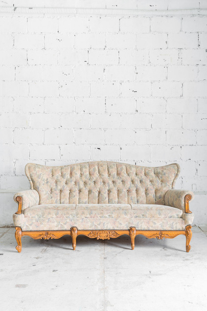White Vintage Sofa bed - Foto, immagini
