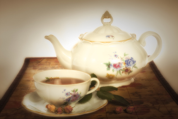 おばあちゃんのバラ茶 - 写真・画像