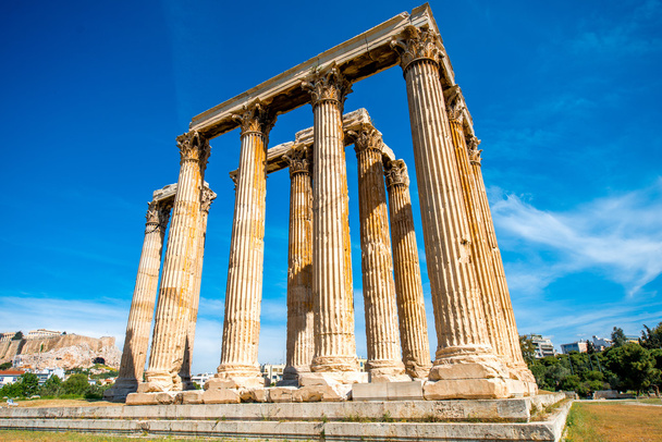 Zeus temppeli rauniot Ateenassa
 - Valokuva, kuva