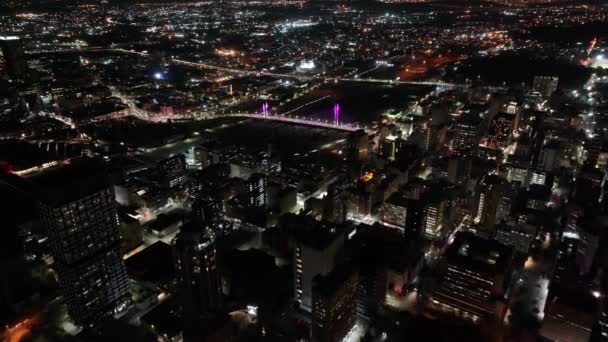 Night Cityscape At Johannesburg In Gauteng South Africa. City At Night Landscape. Illuminated City. Johannesburg At Gauteng South Africa. Landmark Buildings. Stunning Skyline. - Záběry, video