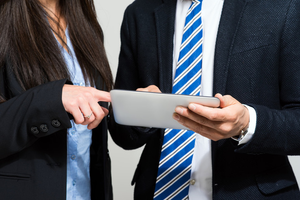 Business people using tablet - Foto, Imagem