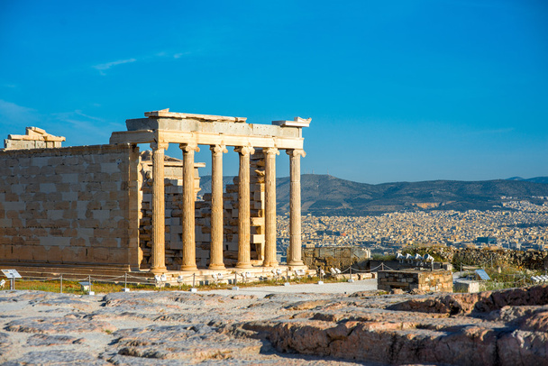 Świątynia Erechtheum w Akropolu - Zdjęcie, obraz