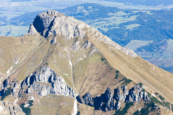 uitzicht vanaf lomnicky peak, vysoke tatry (Hoge Tatra), Slowakije - Foto, afbeelding