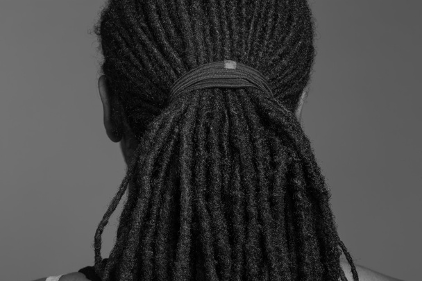 Siyah dreadlocks modeli - Fotoğraf, Görsel