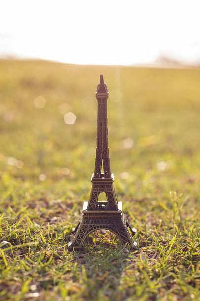 Figure tour Eiffel
 - Photo, image